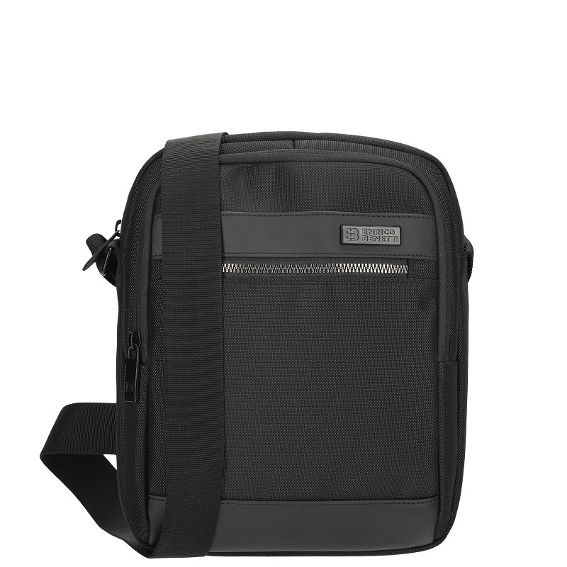 MUSKA TORBA NA RAME CRNA 62177001